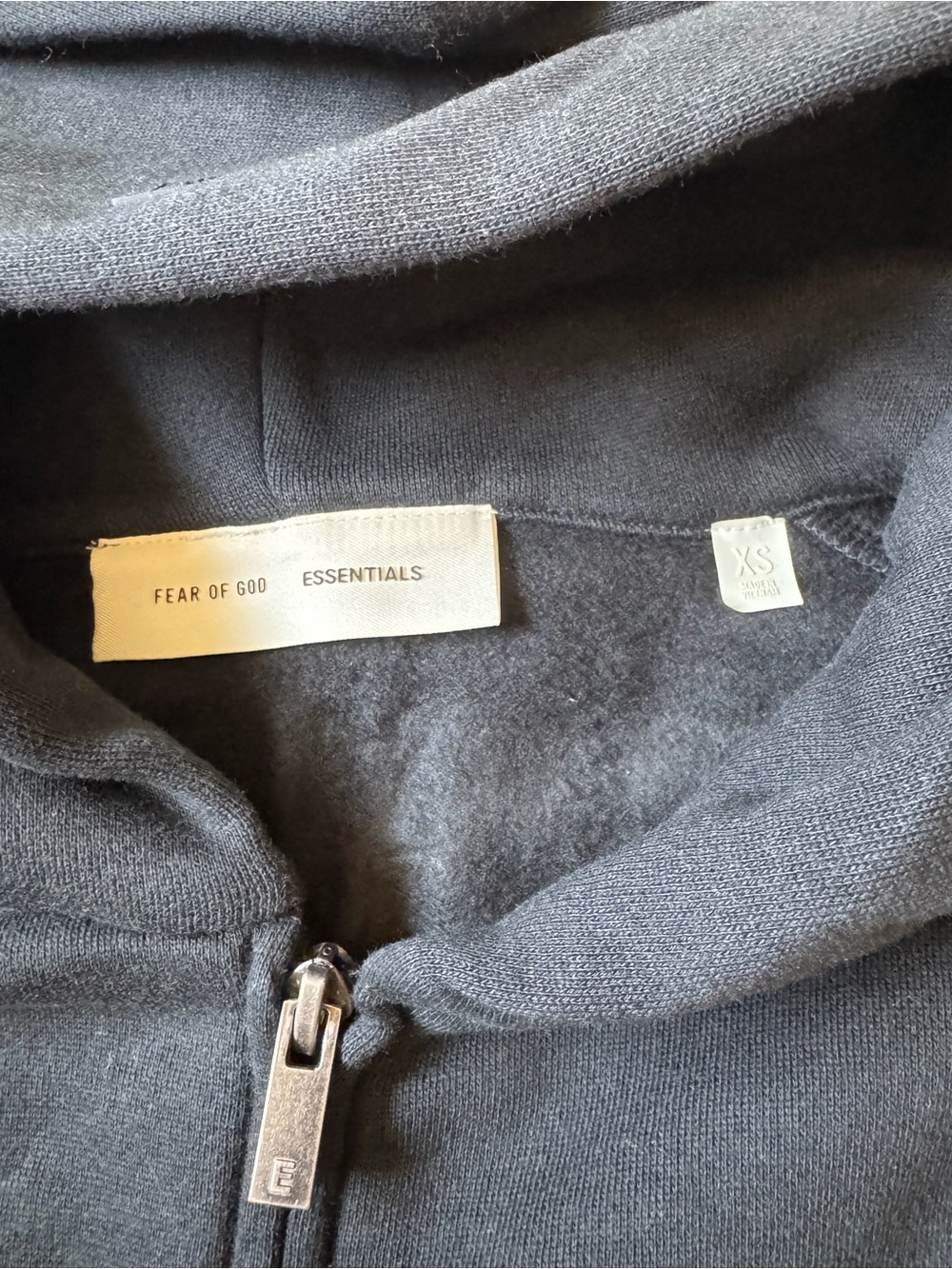 Fear of God ESSENTIALS New SS25 Version Zip Up Hoodie in Black with White Logo - Picture 6 of 8